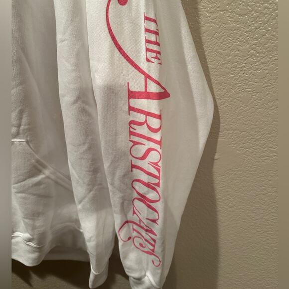 NWOT Disney the Aristocats white Hoodie ft Marie, Berlioz, and Toulouse XL - Picture 3 of 4